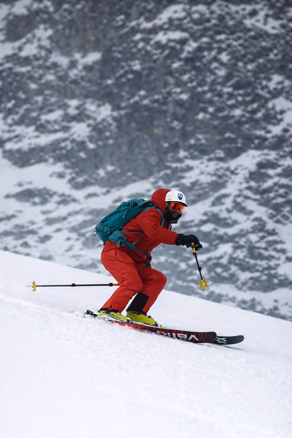 Skier riding an intermediate run after two weeks of coaching